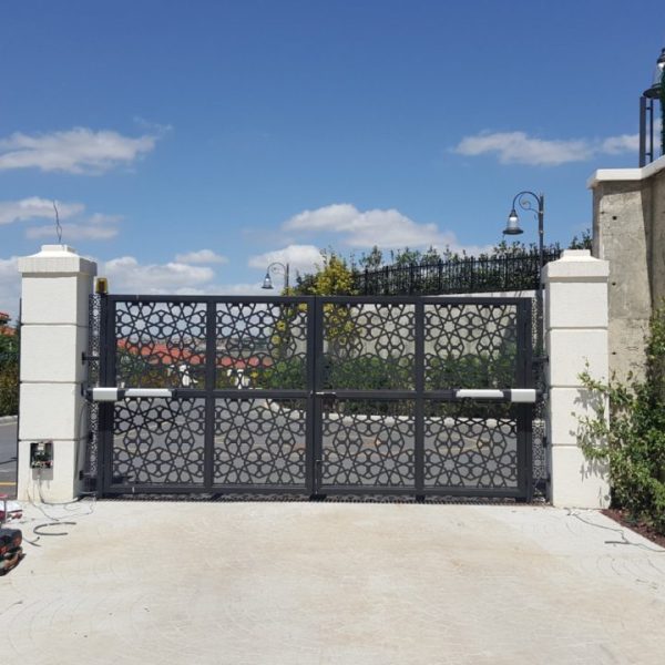 90-derece-bahce-kapisi1-1280x720